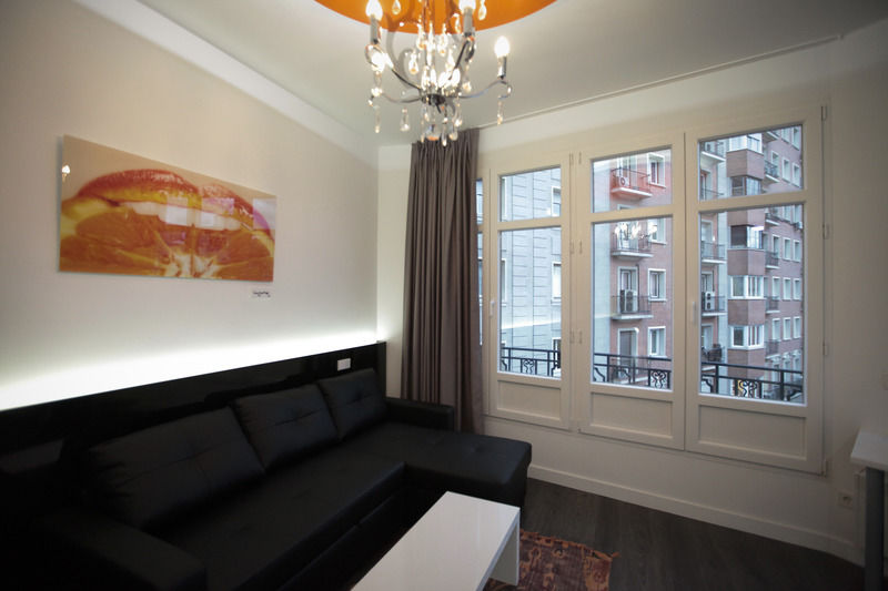 Vitium Urban Suites Мадрид Экстерьер фото